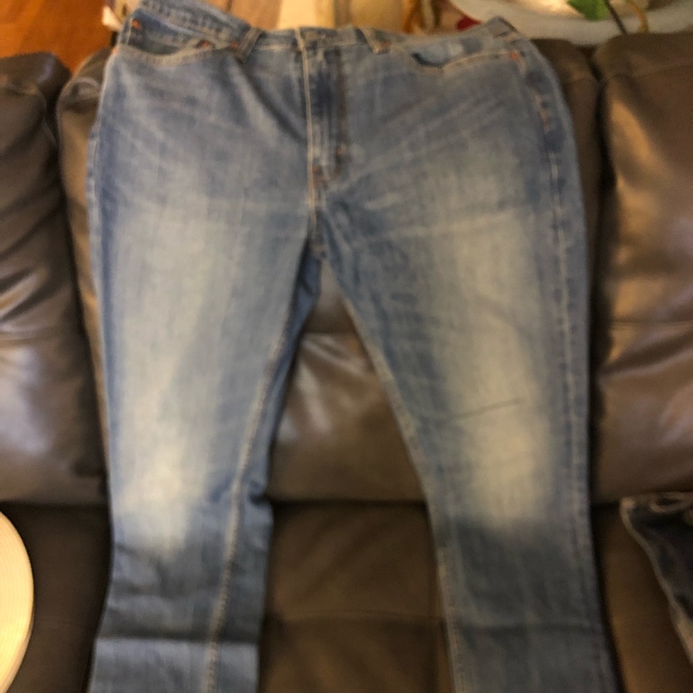 Levi skinny jeans